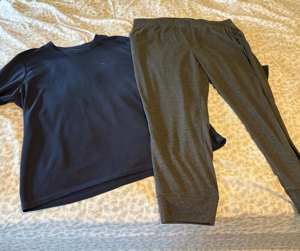 NWOT Tommy Bahama Men's Long Sleeve Thermal Shirt & Jogger Pants Set, 2XL XXL